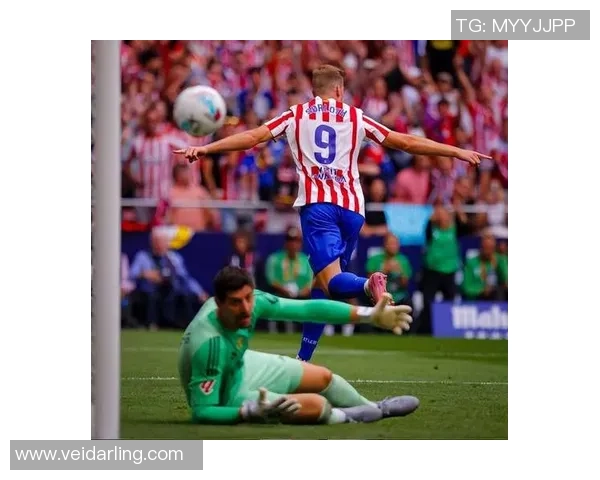 足总杯激战利物浦逆转马竞争议判罚引发全场热议