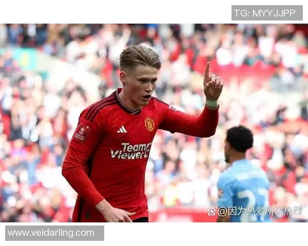 世界杯精彩对决本菲卡在点球大战中险胜曼联引发全场狂欢