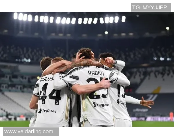 中超激战莱比锡逆转尤文图斯绝杀时刻引发全场狂欢 中超激战莱比锡逆转尤文图斯绝杀时刻引发全场狂欢