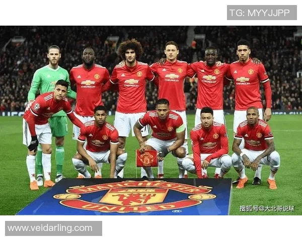 英超激战：里昂狂胜曼联6-2红牌事件引发全场热议与数据分析