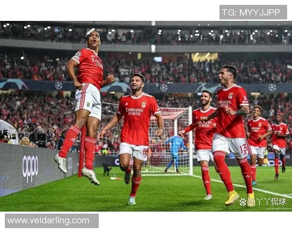 德甲焦点战：本菲卡与曼城激战成平局乌龙球成比赛转折点分析