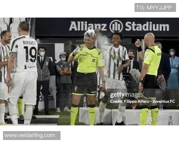 国王杯惊现冷门国米逆转切尔西引发争议判罚全场沸腾