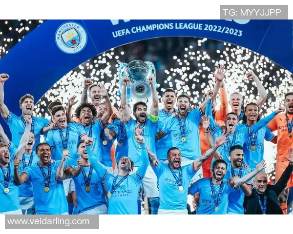 中超激战：多特蒙德大胜曼城五球引发争议判罚全场沸腾